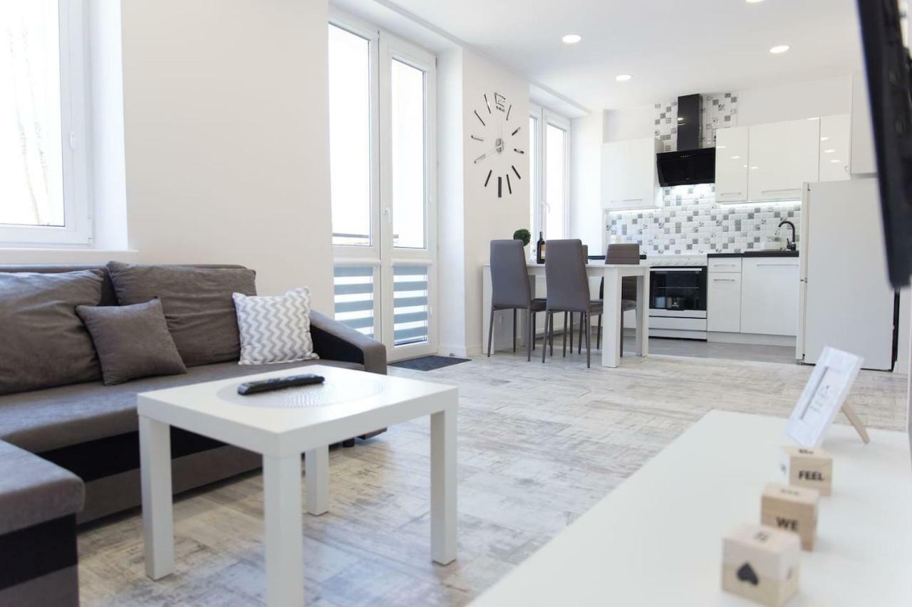Md Apartment Top Location City Center Бялисток Екстериор снимка